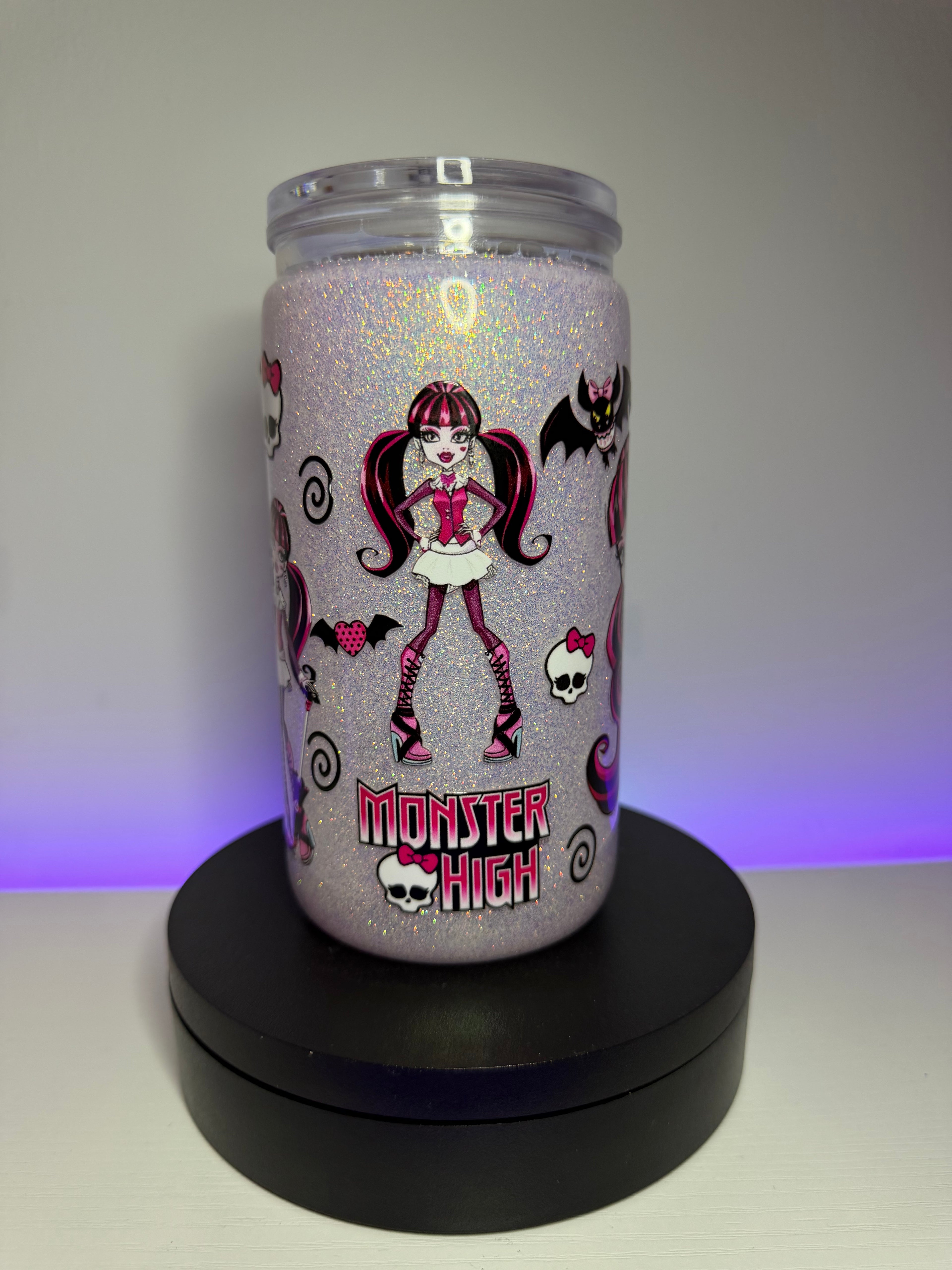 Monster high snowglobe