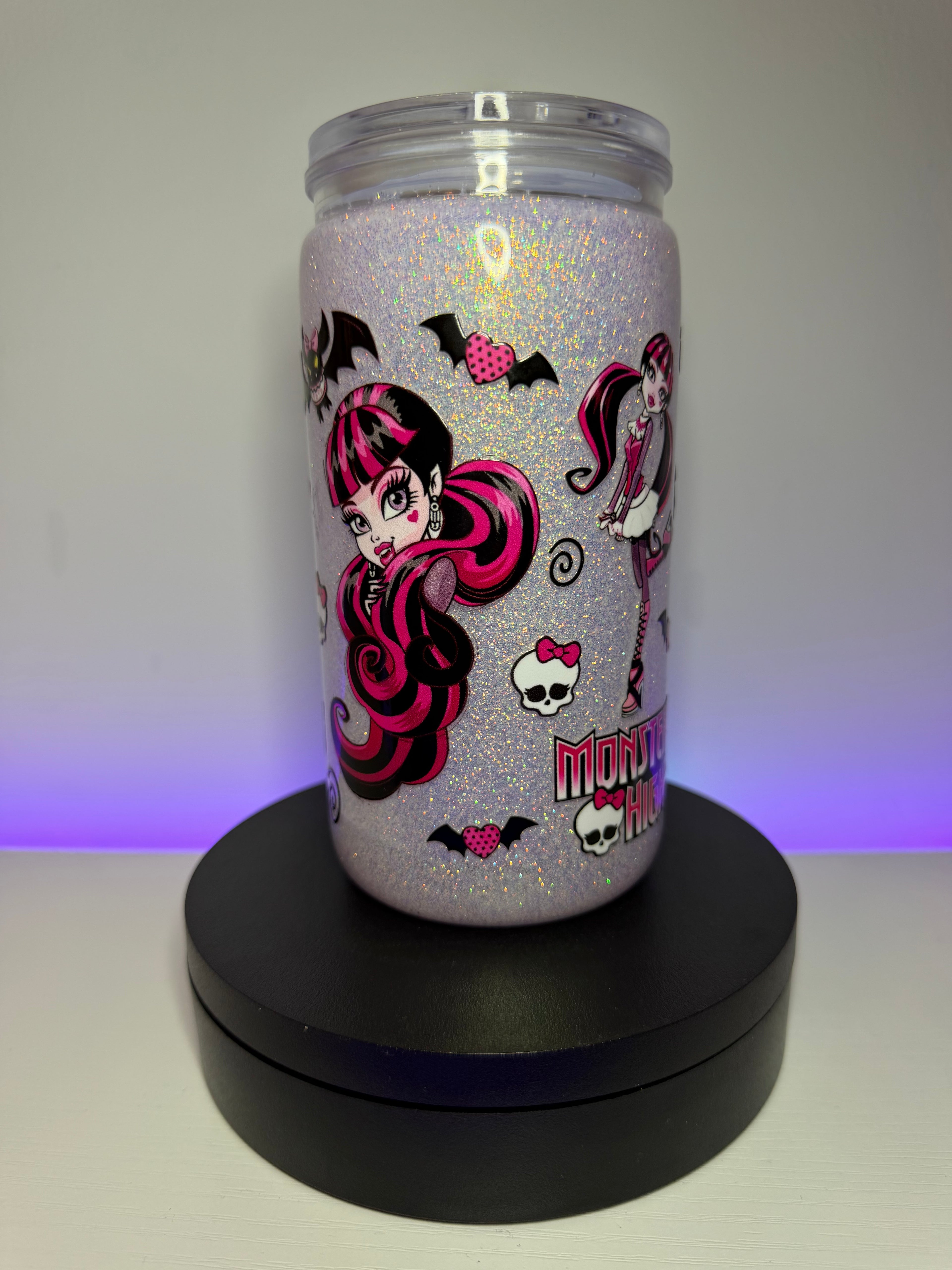 Monster high snowglobe